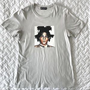 Basquiat light grey medium t shirt box logo graphic tee streetwear comfy